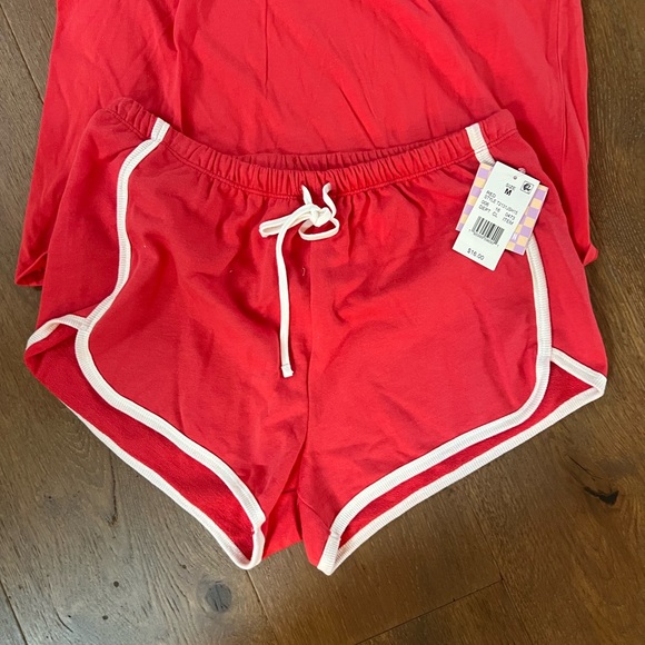 Ascot + Hart Santa Cruz Red Graphic T-Shirt + Shorts Size M NEW w/tags !!! - Picture 3 of 8
